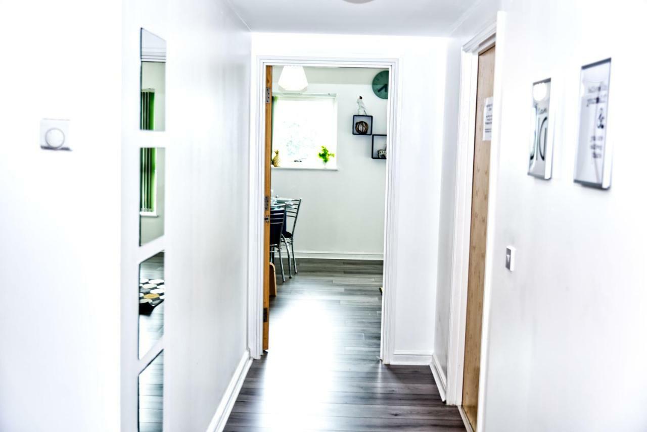 The Pent House - Lushio Apartments Northampton Luaran gambar