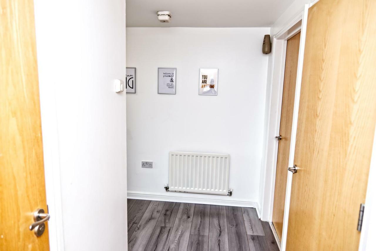 The Pent House - Lushio Apartments Northampton Luaran gambar