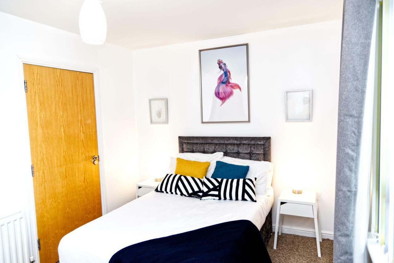 The Pent House - Lushio Apartments Northampton Luaran gambar